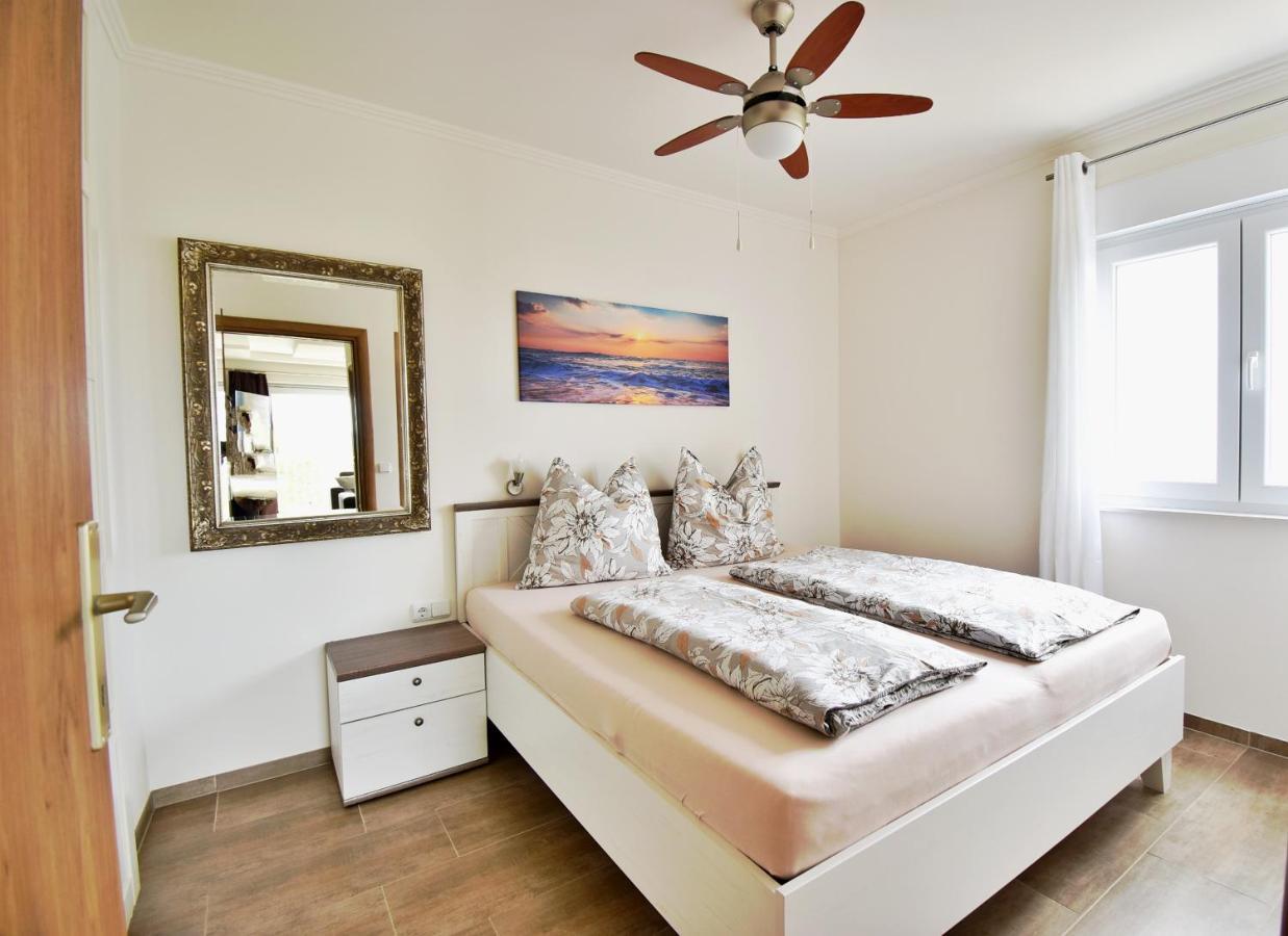 Apartmani Solis Vir Ngoại thất bức ảnh